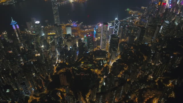 Nacht-Licht-Hongkong-Innenstadt-Bucht-Luftbild-Panorama-4k-china