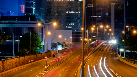 Tráfico-de-la-calle-en-Hong-Kong-en-timelapse-de-noche