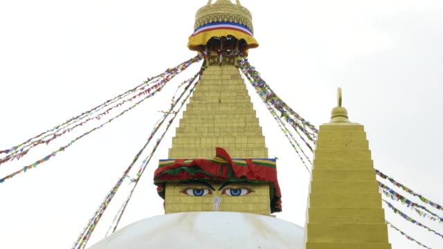 El-más-grande-Boudhanath-Stupa-en-Valle-de-Katmandú,-Nepal.