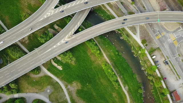 switzerland-zurich-riverside-traffic-road-junction-aerial-panorama-4k