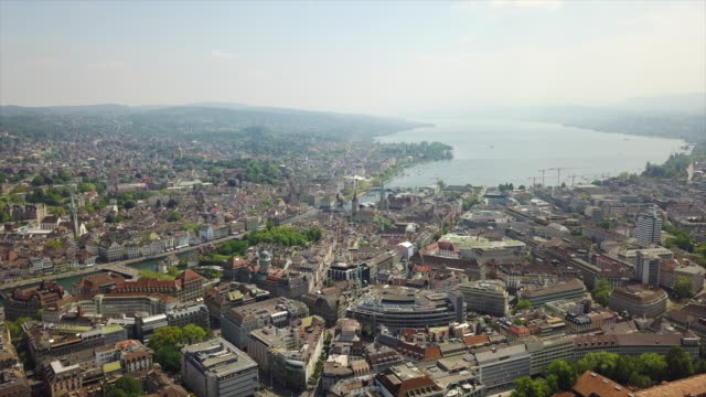 Schweiz-Zürich-See-Stadtbild-aerial-Panorama-4k