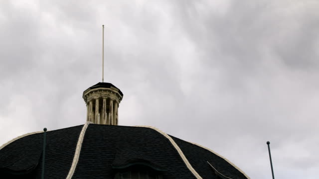 Classic-tower-on-dome-roof---4k-(time-lapse)