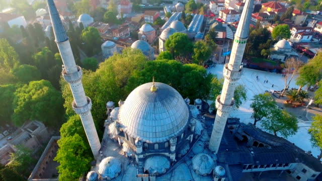 Mezquita-del-sultán-Eyup-desde-cielo.