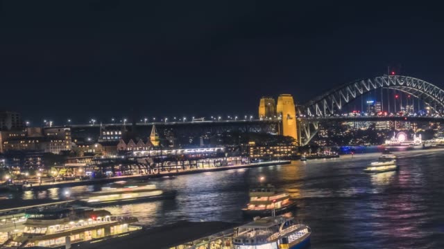 Zeitraffer-der-Sydney-Harbour-Bridge-bei-Nacht
