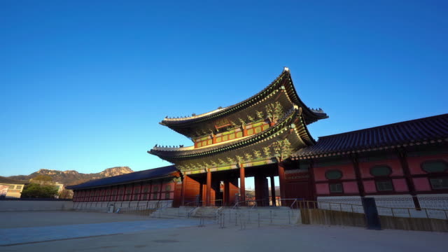 Schöne-Gebäude-Architektur-Gyeongbokgung-Palast-in-Südkorea