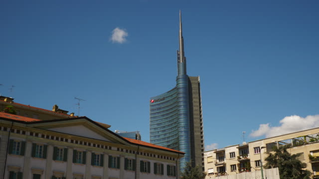 Milán-ciudad-día-tiempo-centro-cámara-lenta-panorama-4k-Italia