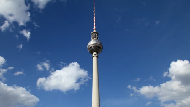Alexandreplatz-TV-tower