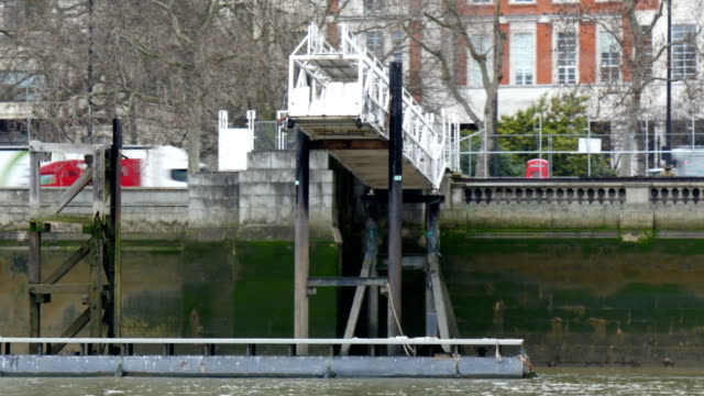A-white-small-bridge-like-structure-in-Thames-river