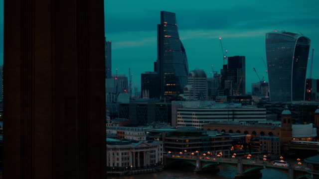 Panning-across-the-financial-City-of-London-and-St-Pauls-Cathedral-during-the-blue-hour