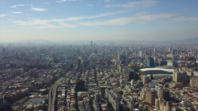 Taiwan-taipei-paisaje-soleado-día-tráfico-carretera-aérea-panorama-4k