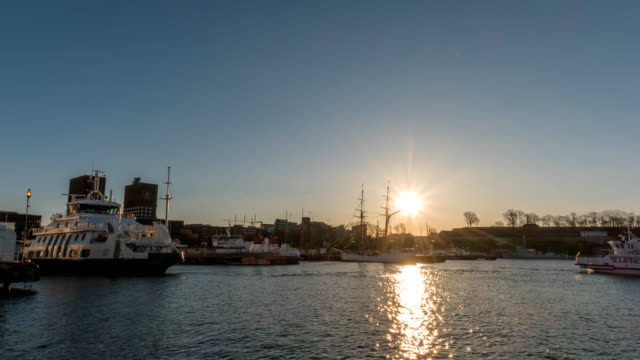 Oslo-Norway-time-lapse-4K,-city-skyline-sunrise-timelapse-at-harbour