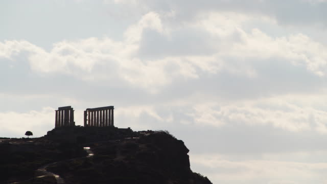 Greek-temple-of-Poseidon,-Cape-Sounio
