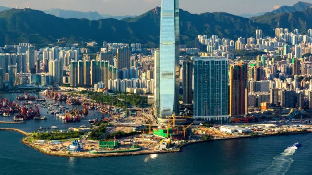 Schöne-Skyline-von-West-Kowloon-in-Hong-Kong---Hyperlapse