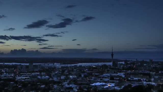 Auckland-Einbruch-der-Dunkelheit-Zeitraffer