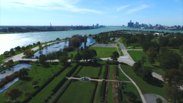 Parque-de-la-isla-del-Belle-de-Detroit,-vista-aérea