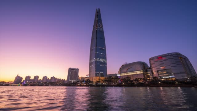 Torre-de-puesta-de-sol-de-Lotte-de-lapso-de-tiempo-en-jamsil,-Seúl-Corea-del-sur