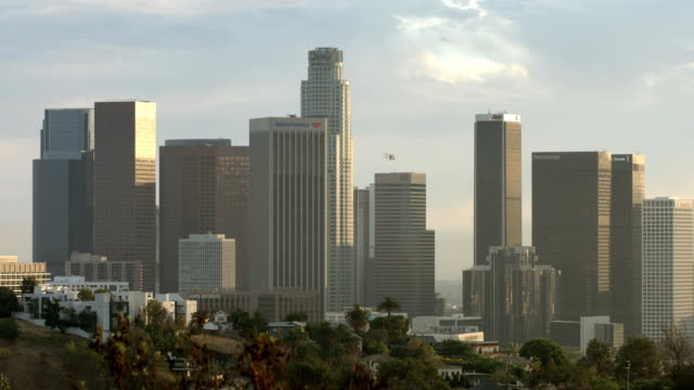 Close-view-of-down-town-Los-Angeles-skyline