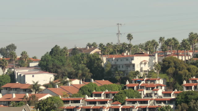 California-Urban-Timelapse-Pull-Out