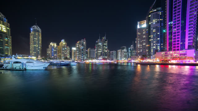 dubai-marina-gulf-night-4k-time-lapse-from-uae
