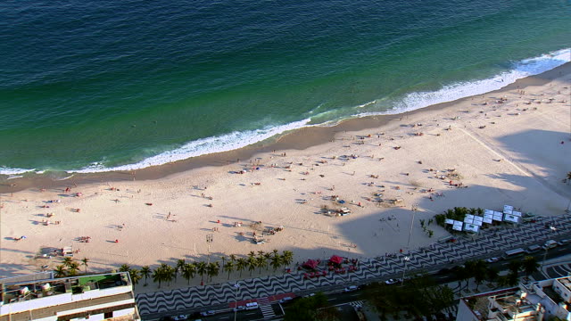 Vista-aérea-de-Copacabana-beach,-Rio-de-Janeiro,-Brasil