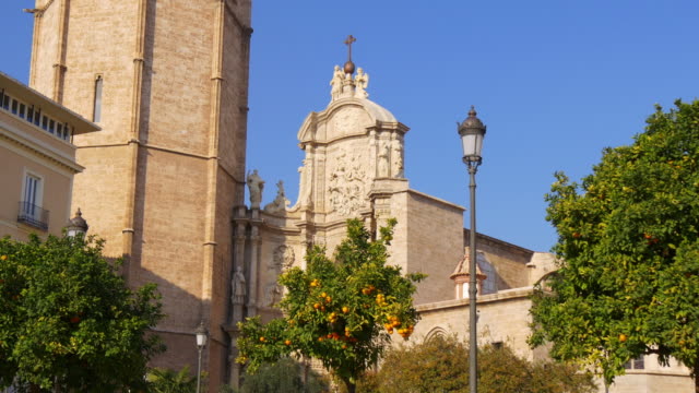 Valencia-Sonne-Licht-Tag-Kirche-4-k-Spanien