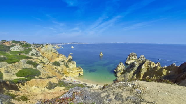 Hermosa-playa-Praia-hacer-Camilo,-Lagos,-Algarve,-Portugal-región