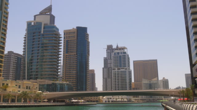 Emiratos-Árabes-Unidos-día-soleado-Golfo-vista-panorámica-de-la-Marina-de-Dubai-ciudad-4-K