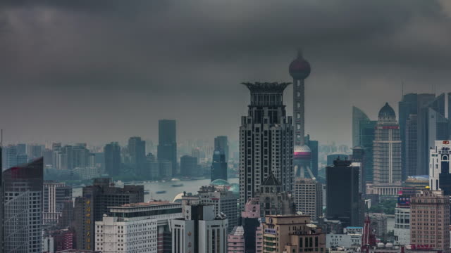 bewölkten-Tag-Panorama-4-k-Zeitraffer-von-Shanghai-Dach