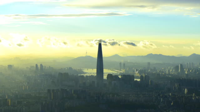 Zeitraffer-der-Stadt-Seoul-und-Lotter-Turm,-Südkorea.