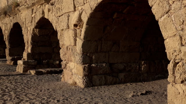 Große-römische-Aquädukt-in-Israel
