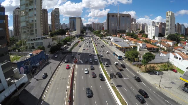 Vista-aérea-de-23-de-Maio-Avenue-en-Sao-Paulo,-Brasil