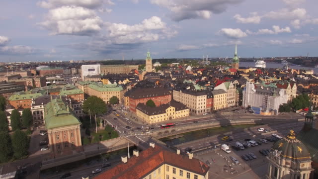 Aerial-view-of-Stockholm-Old-Town.-Gamla-stan-cityscape,-street-and-traffic