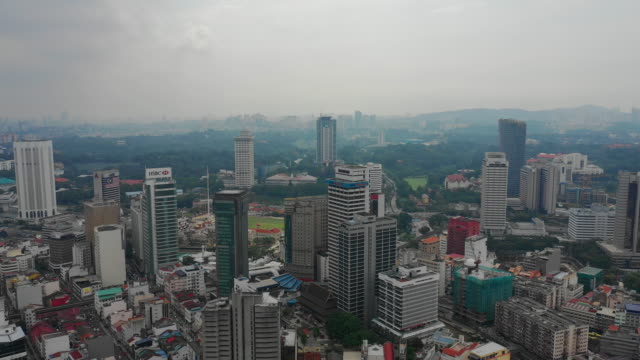 Kuala-Lumpur-Stadtbild-aerial-Panorama-4k-Malaysia