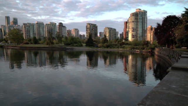 Condominios-de-Vancouver,-el-West-End-4-k.-El