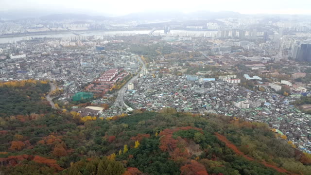 Downtown-cityscape-of-Seoul,-South-Korea