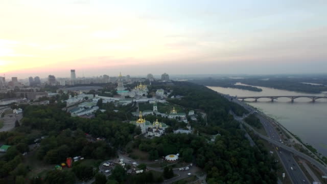 Aerial-view-of-Kiev-Pechersk-Lavra-monastery,-Ukraine.-Video-4k