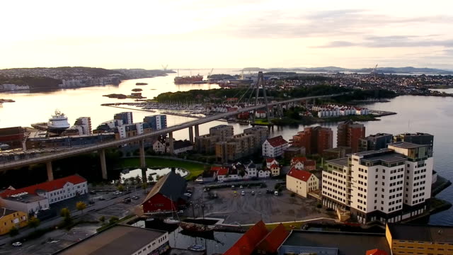 Antenne:-Brücke-von-Stavanger,-Norwegen