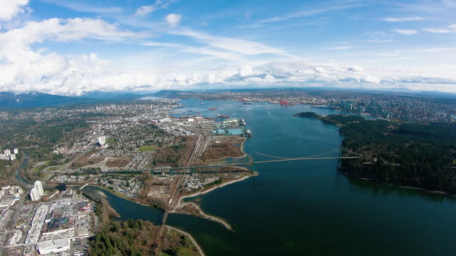 Vancouver-BC-Lions-Gate-Bridge-City-Centro-aéreo-urbano
