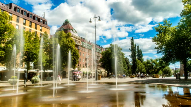 Downtown-Örebro-Sweden-Fountain-Time-Lapse