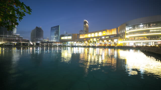 magic-fountain-time-lapse-from-dubai-mall