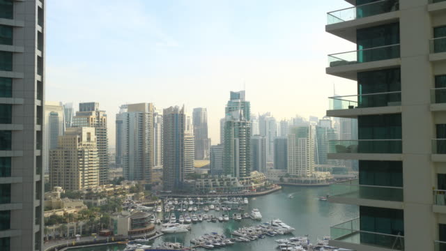 daylight-gulf-time-lapse-from-dubai-marina