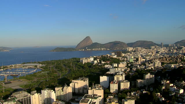 Flying-low-above-Rio-De-Janeiro,-Brazil