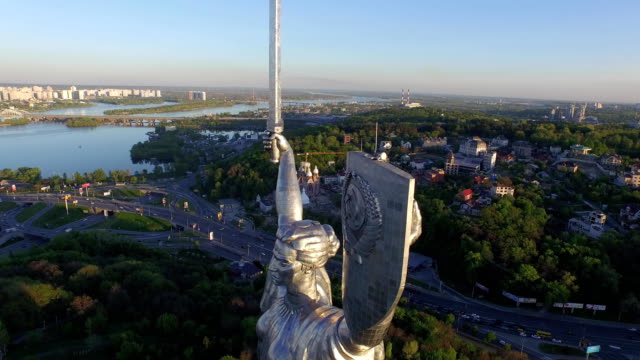 Stadt-Kiew---die-Hauptstadt-der-Ukraine.-Mutter-Heimat.-Luftaufnahme.