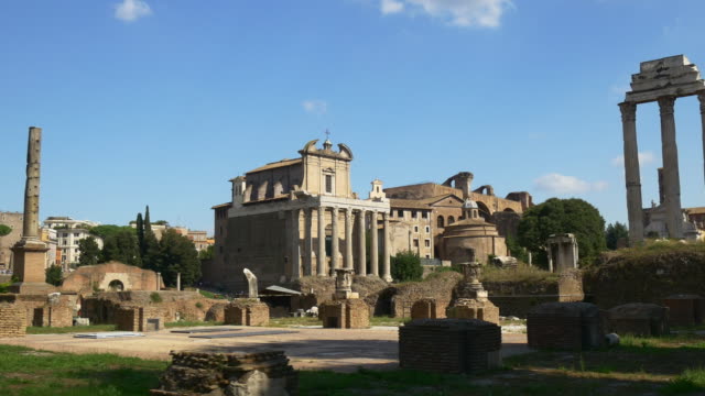 italy-rome-famous-roman-forum-summer-day-walking-panorama-4k