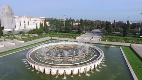 Fountain-in-Jeronimos-Monastery,-Lisbon,-Portugal