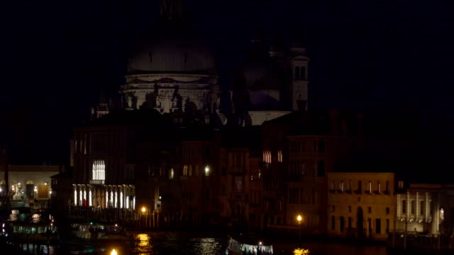 The-dome-of-the-Basilica-di-Santa-Maria-della-Salute