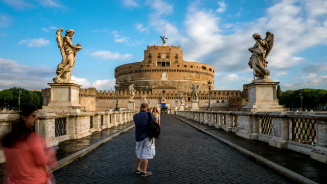 Time-Lapse-of-Castel-Sant-Angelo-in-Rome-,-Italy