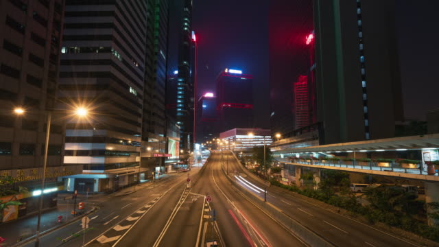Hong-Kong,-China,-Timelapse---el-tráfico-de-la-ciudad-en-la-noche
