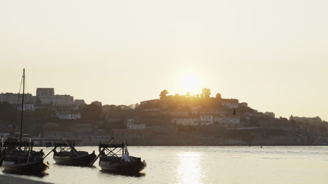 Sunset-on-Douro-river
