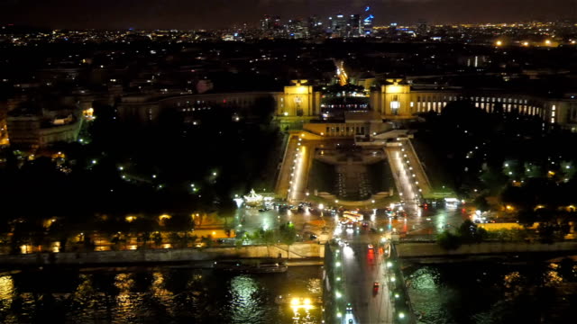 La-hermosa-ciudad-de-París-por-la-noche